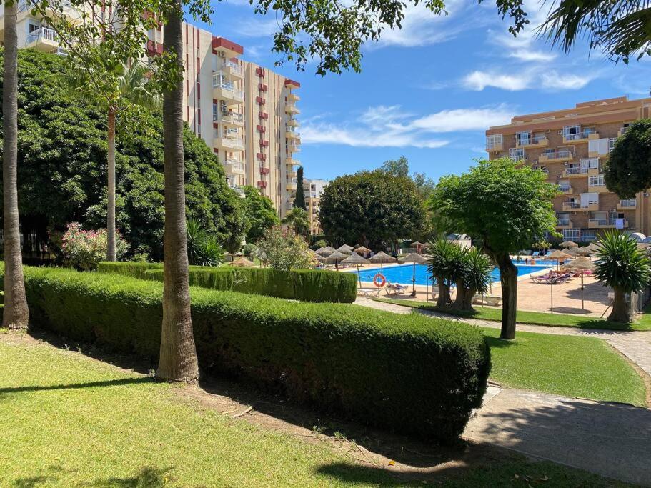 Loft Moderno - Vistas Mar Y Montana - Piscinas Apartment Benalmadena Luaran gambar